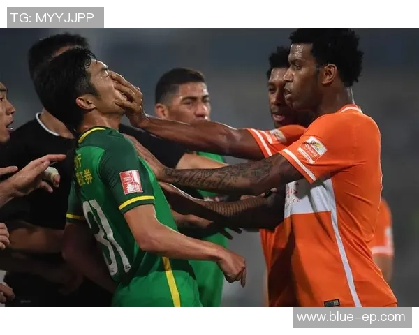 2015年中超焦点战北京国安迎战山东鲁能激情对决回顾与分析 2015年中超焦点战北京国安迎战山东鲁能激情对决回顾与分析