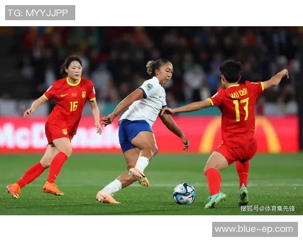 CCTV中国女足迎战新西兰队全力争胜展现实力与风采 CCTV中国女足迎战新西兰队全力争胜展现实力与风采