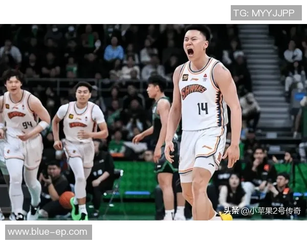 CBA精彩对决上海队与辽宁队比赛录像回放全程回顾与精彩瞬间分析 CBA精彩对决上海队与辽宁队比赛录像回放全程回顾与精彩瞬间分析