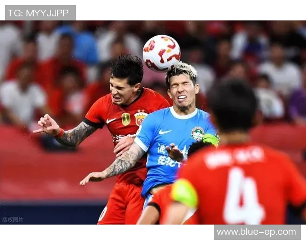 中超最强球队挑战法国足球豪门谁能笑到最后精彩对决即将上演 中超最强球队挑战法国足球豪门谁能笑到最后精彩对决即将上演