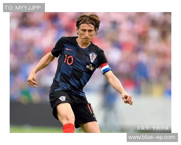 克罗斯与莫德里奇的巅峰对决谁才是中场大师的真正代表 克罗斯与莫德里奇的巅峰对决谁才是中场大师的真正代表