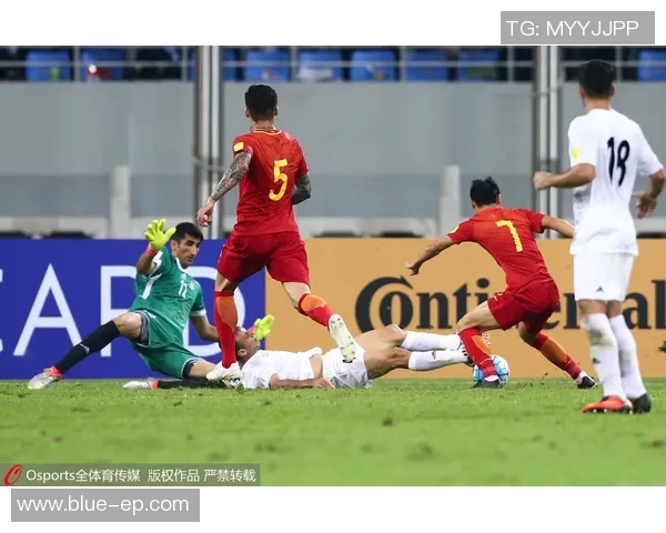 华斯兰与布鲁日精彩对决揭示足球战术与球队实力的较量 华斯兰与布鲁日精彩对决揭示足球战术与球队实力的较量